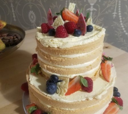 naked cake